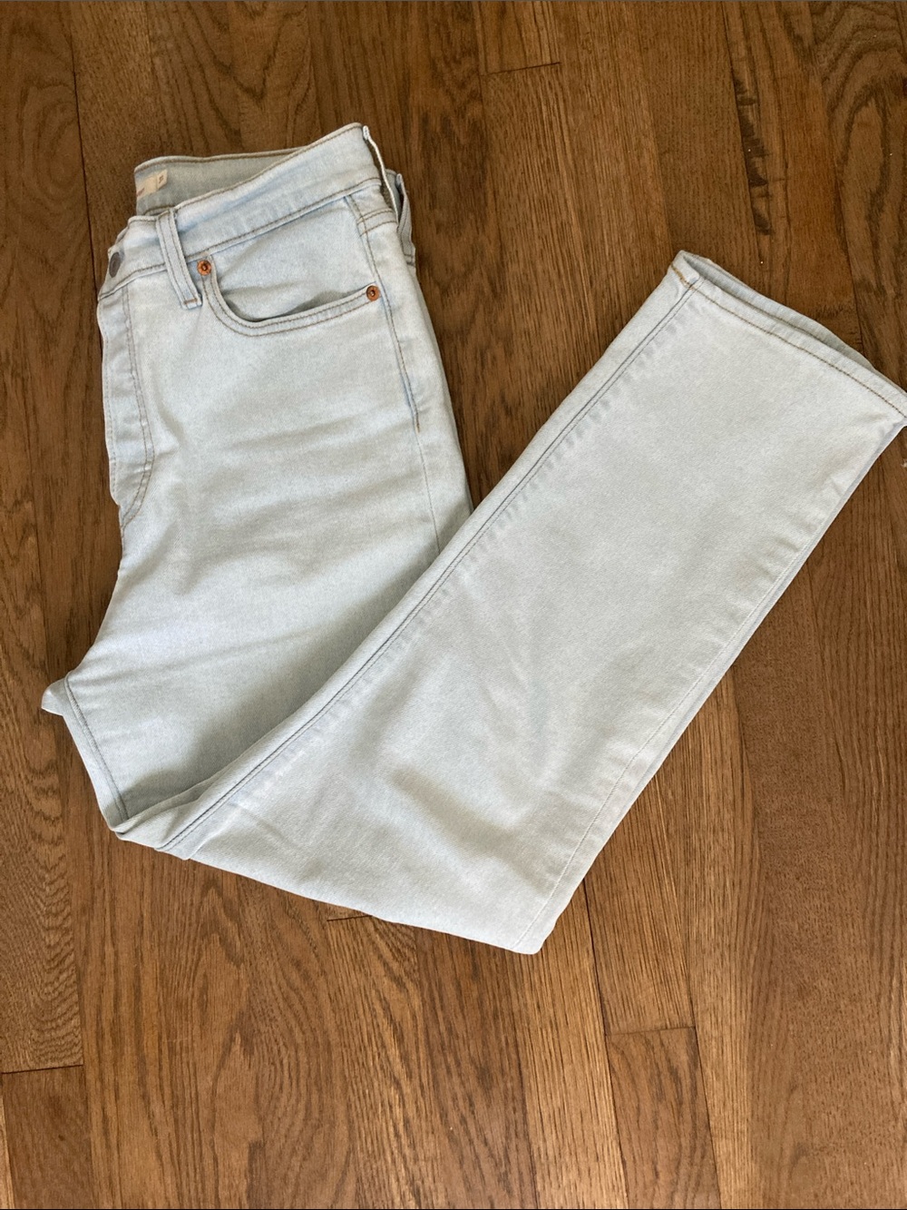 Levi's Light Wash Wedgie Straight Jeans Size 31